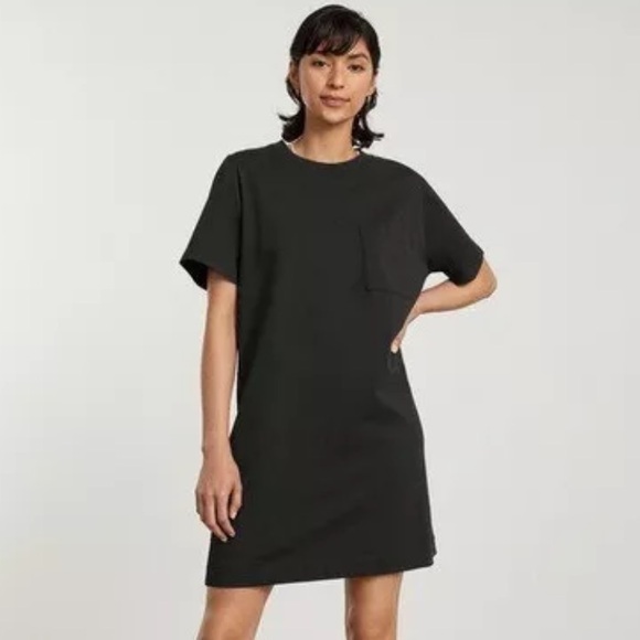 Everlane Dresses & Skirts - Everlane Black‎ Pocket Tee Shirt Dress Size Small 100% Cotton